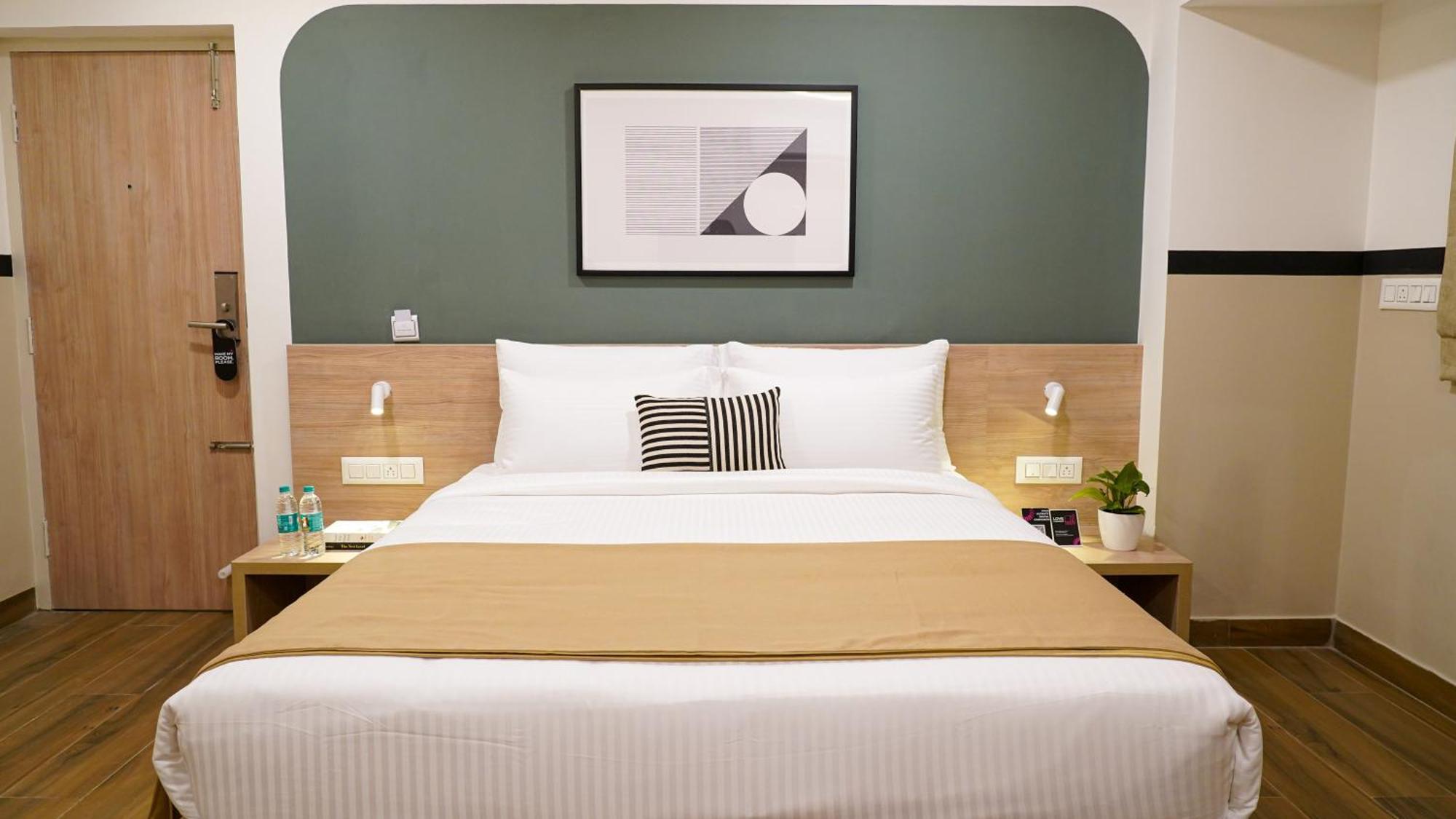 Olive Hotel Millers Road By Embassy Group Bangalore Esterno foto