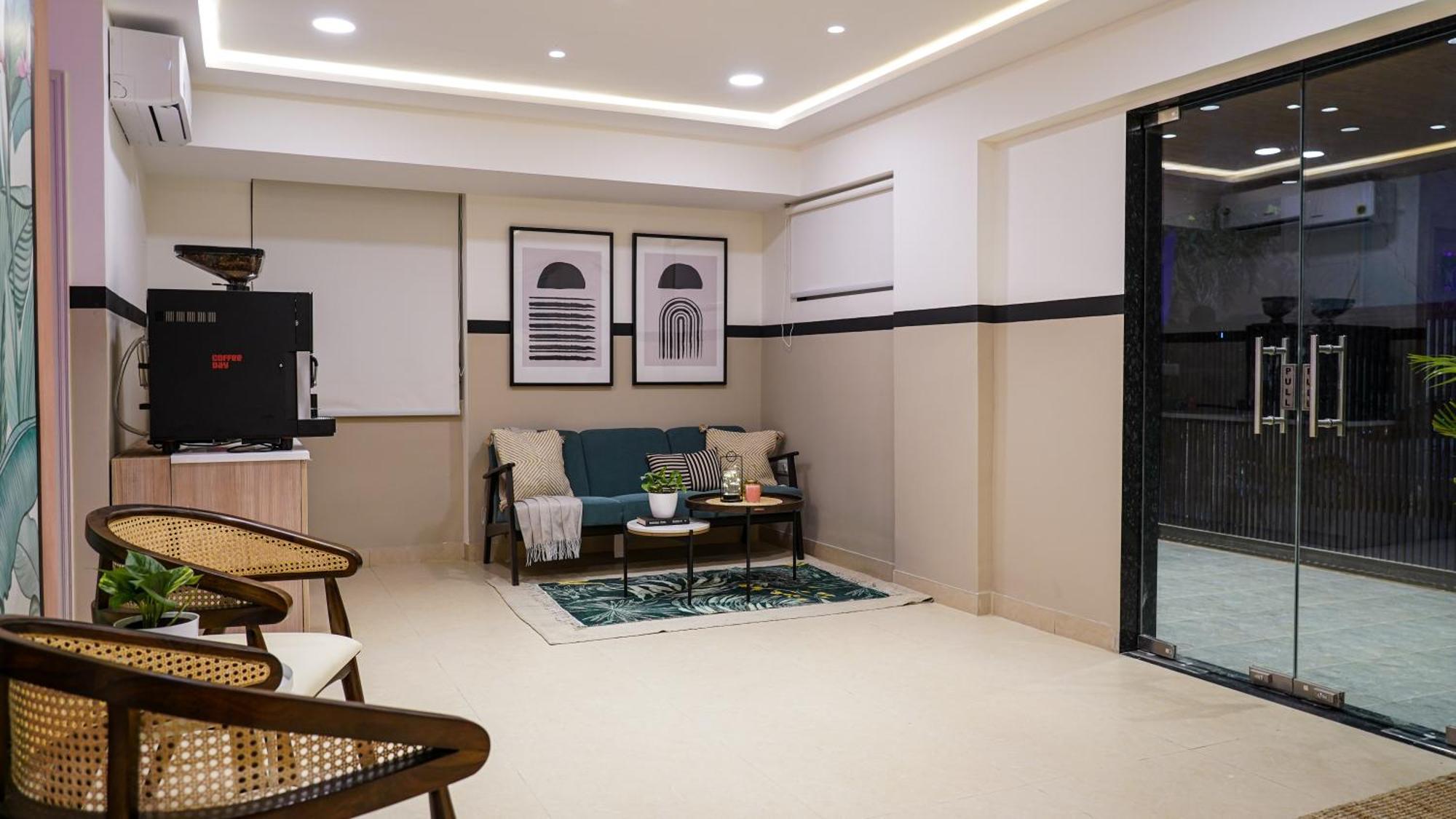 Olive Hotel Millers Road By Embassy Group Bangalore Esterno foto