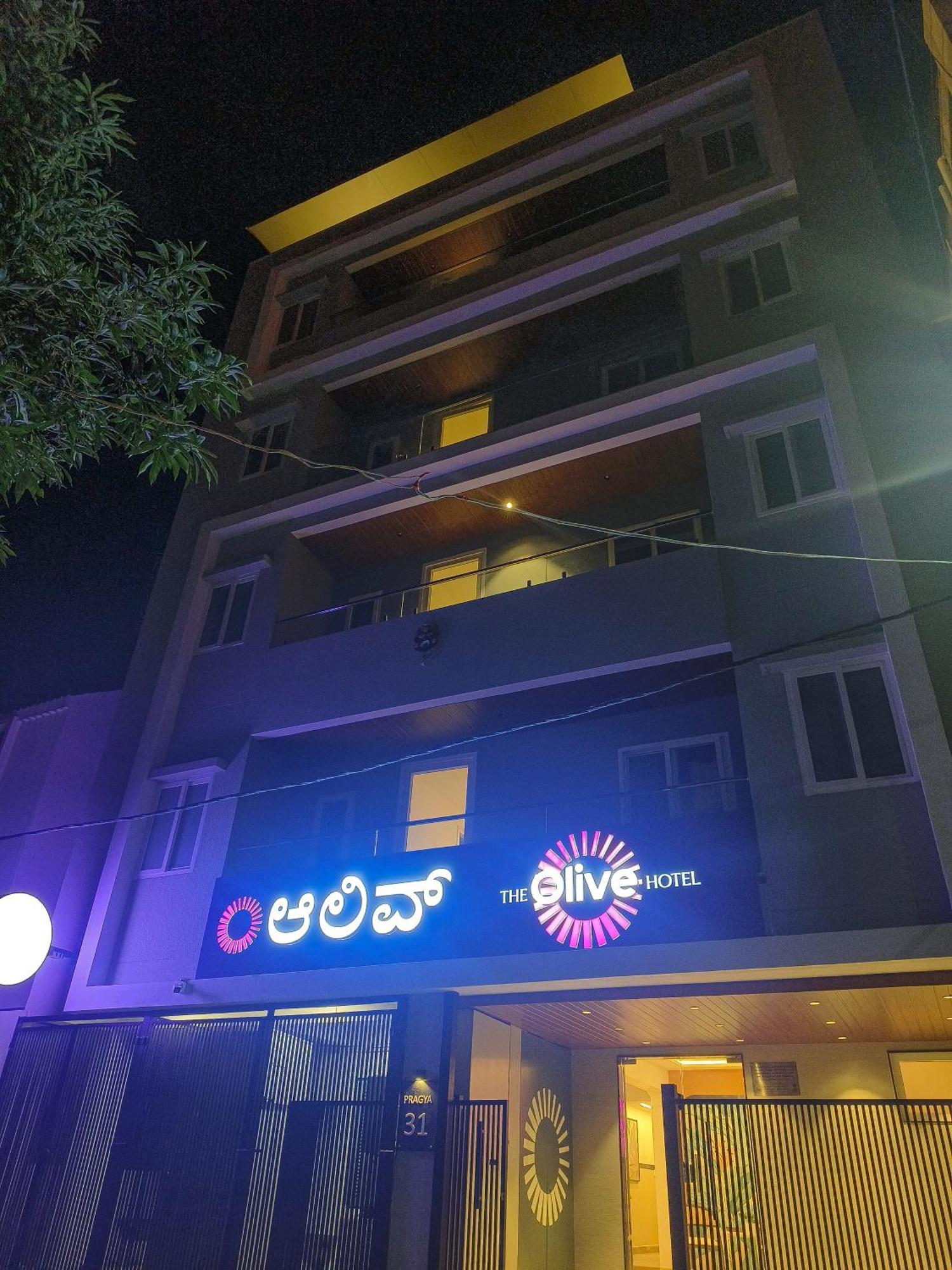 Olive Hotel Millers Road By Embassy Group Bangalore Esterno foto